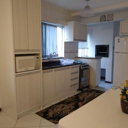 Otimo Apartamento Na Praia Dos Ingleses Gaivotas 70M Do Mar Florianópolis Exterior foto